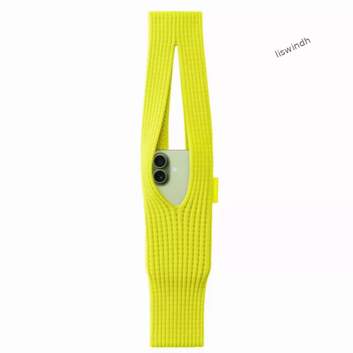 apple-iphone-knit-pouch